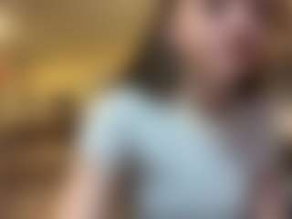 ZellaWolfenbarger's Live Sex Cam Show
