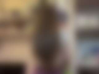 ZellaWolfenbarger's Live Sex Cam Show