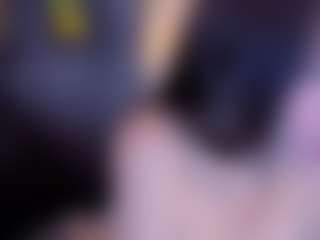 Live cam show with luna-venom-t - Moaning on Camming Site