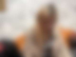 Live cam show with Kira - Small Tits Young Adult on sexylive.show