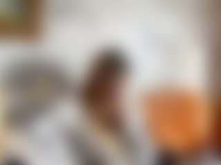 Kira's Live Sex Cam Show