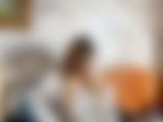 Kira's Live Sex Cam Show