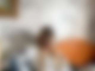 Kira's Live Sex Cam Show
