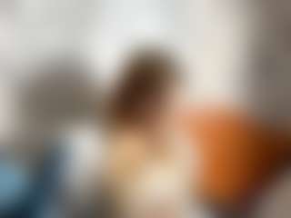 Kira's Live Sex Cam Show