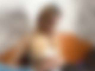 Kira's Live Sex Cam Show