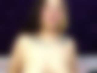 tarablack's Live Sex Cam Show