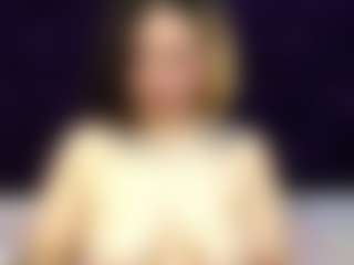 tarablack's Live Sex Cam Show