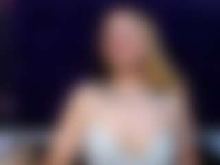 tarablack's Live Sex Cam Show