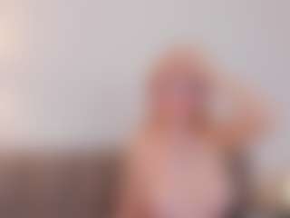 the-redheadofyourdreams's Live Sex Cam Show