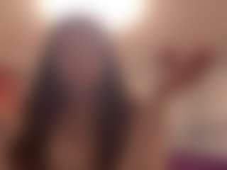 LilaKucharik's Live Sex Cam Show