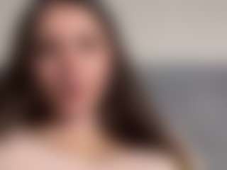 LilaKucharik's Live Sex Cam Show
