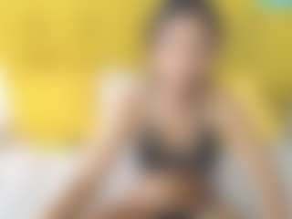 Live cam show with MelodyOsma - New Young Adult on Camsoda