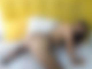 MelodyOsma's Live Sex Cam Show