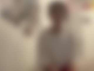 Live cam show with RaquelWaszak - Spy Blonde Hair on Camming Site
