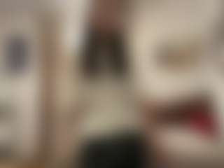 RaquelWaszak's Live Sex Cam Show