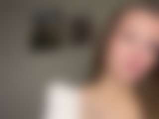 AlexiaValery's Live Sex Cam Show