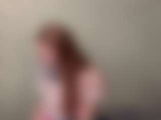 Live cam show with EvangelineAlquijay - Striptease MILF on CamwithHer