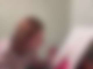 Live cam show with EvangelineAlquijay - Brown Hair Petite on Camsoda