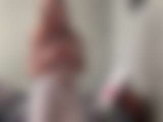 Live cam show with EvangelineAlquijay - Hairy Pussy Red Hair on Gym Cam Girls
