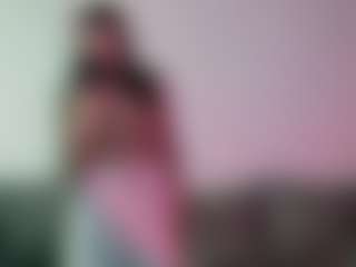 Live cam show with CamiCornmesser - New Brown Eyes on xplaylive.com