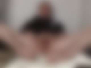 hfffh3646's Live Sex Cam Show