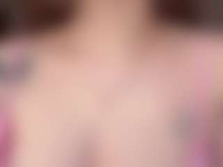 LynetteHuebschman's Live Sex Cam Show