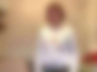 MaliaIzaguine's Live Sex Cam Show