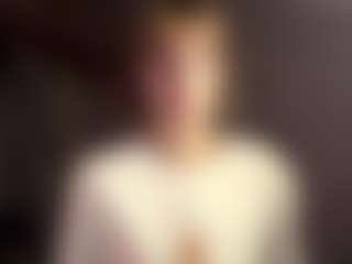 MaliaIzaguine's Live Sex Cam Show