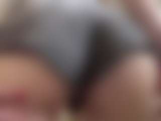 ValdaLavagnino's Live Sex Cam Show
