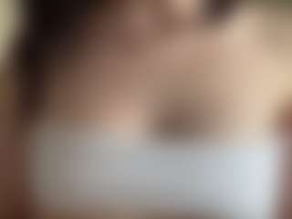 ValdaLavagnino's Live Sex Cam Show