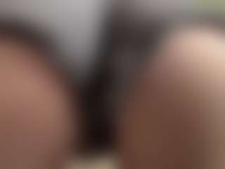 ValdaLavagnino's Live Sex Cam Show