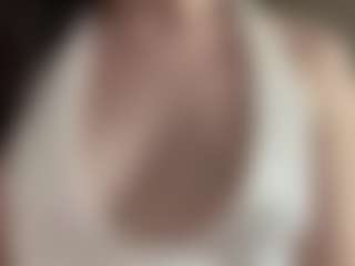 ValdaLavagnino's Live Sex Cam Show