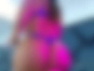 ArianaClaine's Live Sex Cam Show