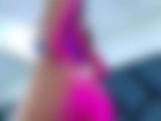 ArianaClaine's Live Sex Cam Show