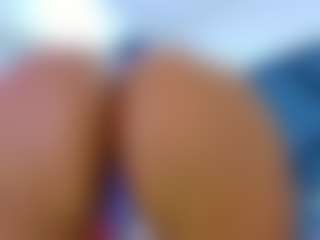 ArianaClaine's Live Sex Cam Show