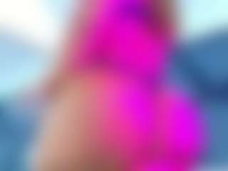 ArianaClaine's Live Sex Cam Show