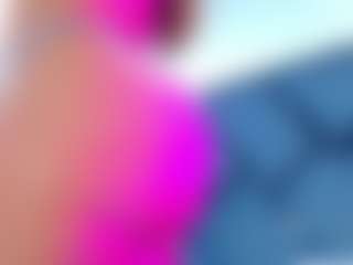 ArianaClaine's Live Sex Cam Show