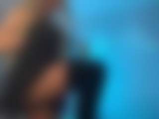 ChandaCodere's Live Sex Cam Show