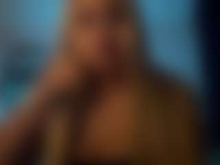 ChandaCodere's Live Sex Cam Show