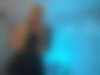ChandaCodere's Live Sex Cam Show