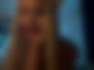 ChandaCodere's Live Sex Cam Show