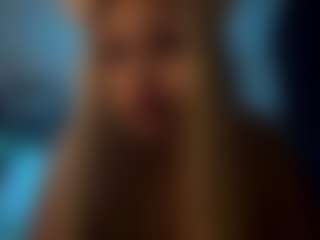 ChandaCodere's Live Sex Cam Show