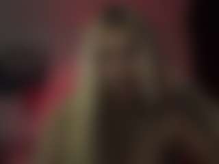 ChandaCodere's Live Sex Cam Show