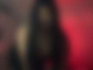 ChandaCodere's Live Sex Cam Show