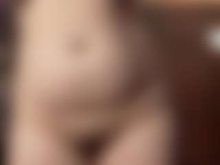 EmmaCamil's Live Sex Cam Show