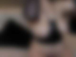 EmmaCamil's Live Sex Cam Show