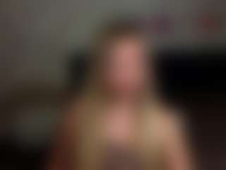 Amelia-Madison's Live Sex Cam Show