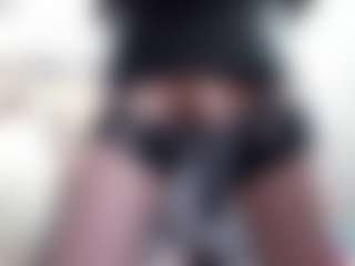 Live cam show with MarthaB - Car on Mixed Magazine Live