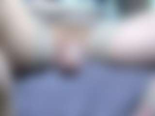 Live cam show with MarthaB - Blonde Hair on Streamer API