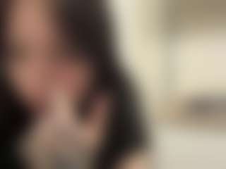 Live cam show with DebraVanalstyne - Ebony Teen (18+) on StripNow